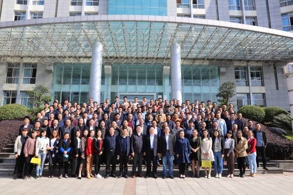 1523935875876075709.jpg 228A0933.jpg